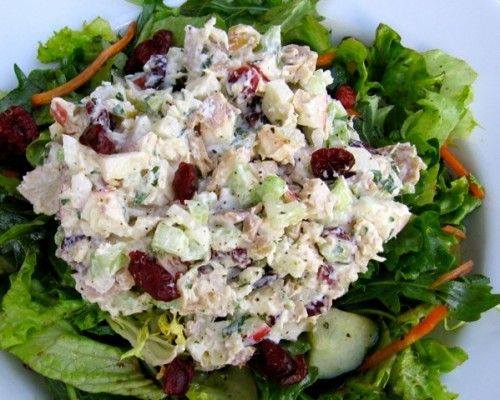 EASY CHICKEN SALAD WITH APPLES AND CRANBERRIES